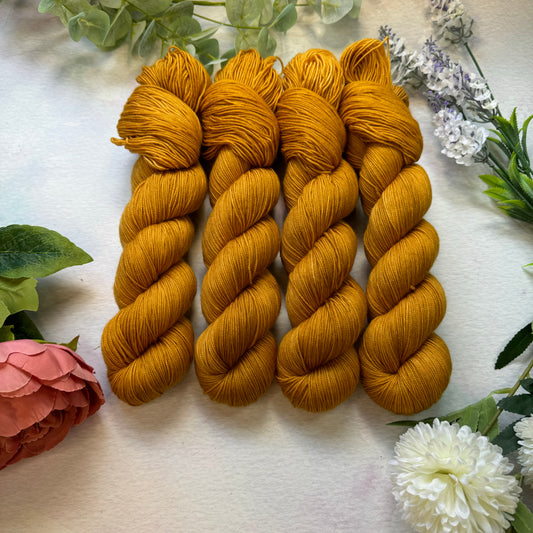 Golden Sands Tonal - Cosy 4Ply Hand Dyed Yarn - 100% Superwash Merino Cosy 4 Ply Yarn