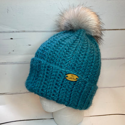 Ribbed Crochet pom pom hat pattern - beginner