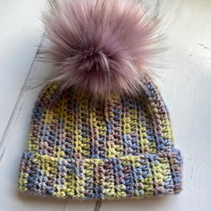 Ribbed Crochet pom pom hat pattern - beginner