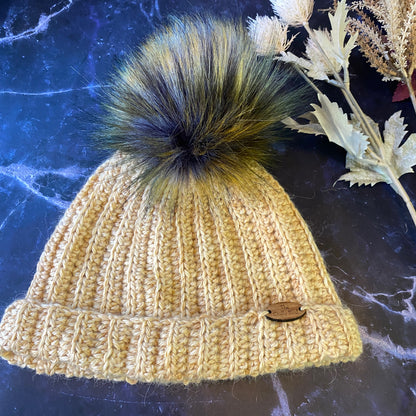 Ribbed Crochet pom pom hat pattern - beginner