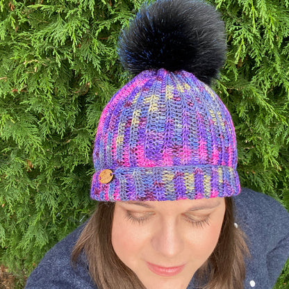 Ribbed Crochet pom pom hat pattern - beginner