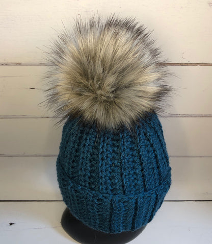 Ribbed Crochet pom pom hat pattern - beginner